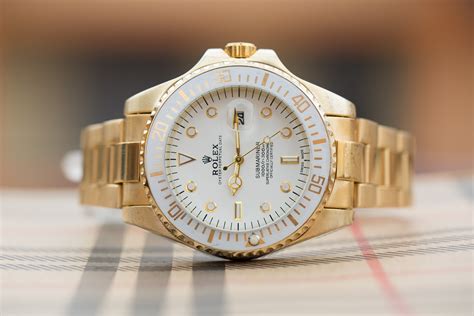 si può vendere un rolex a più del listino